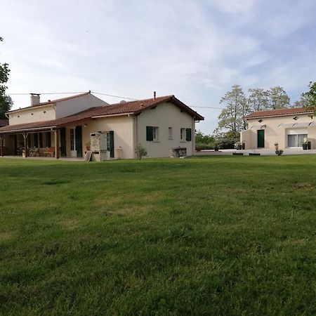 La Mancine Laulan Bed & Breakfast Jau-Dignac-et-Loirac Exterior foto